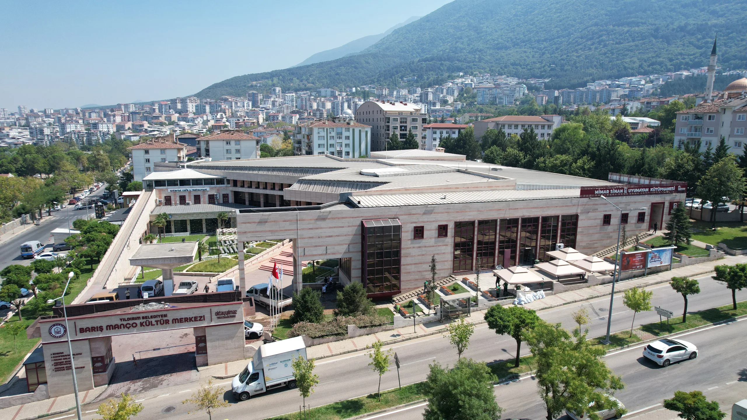 Barış Manço Kültür Merkezi