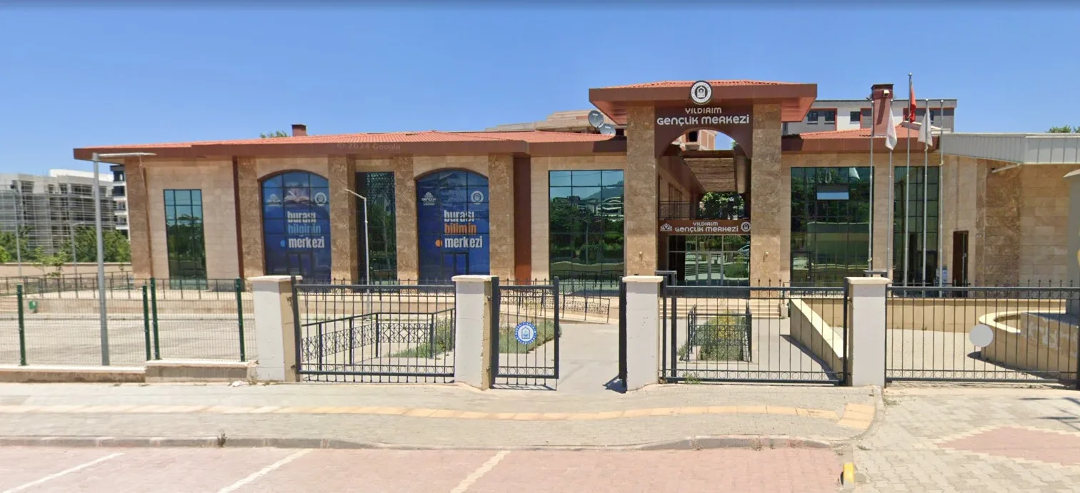 Yıldırım Gençlik Merkezi (Karapınar)